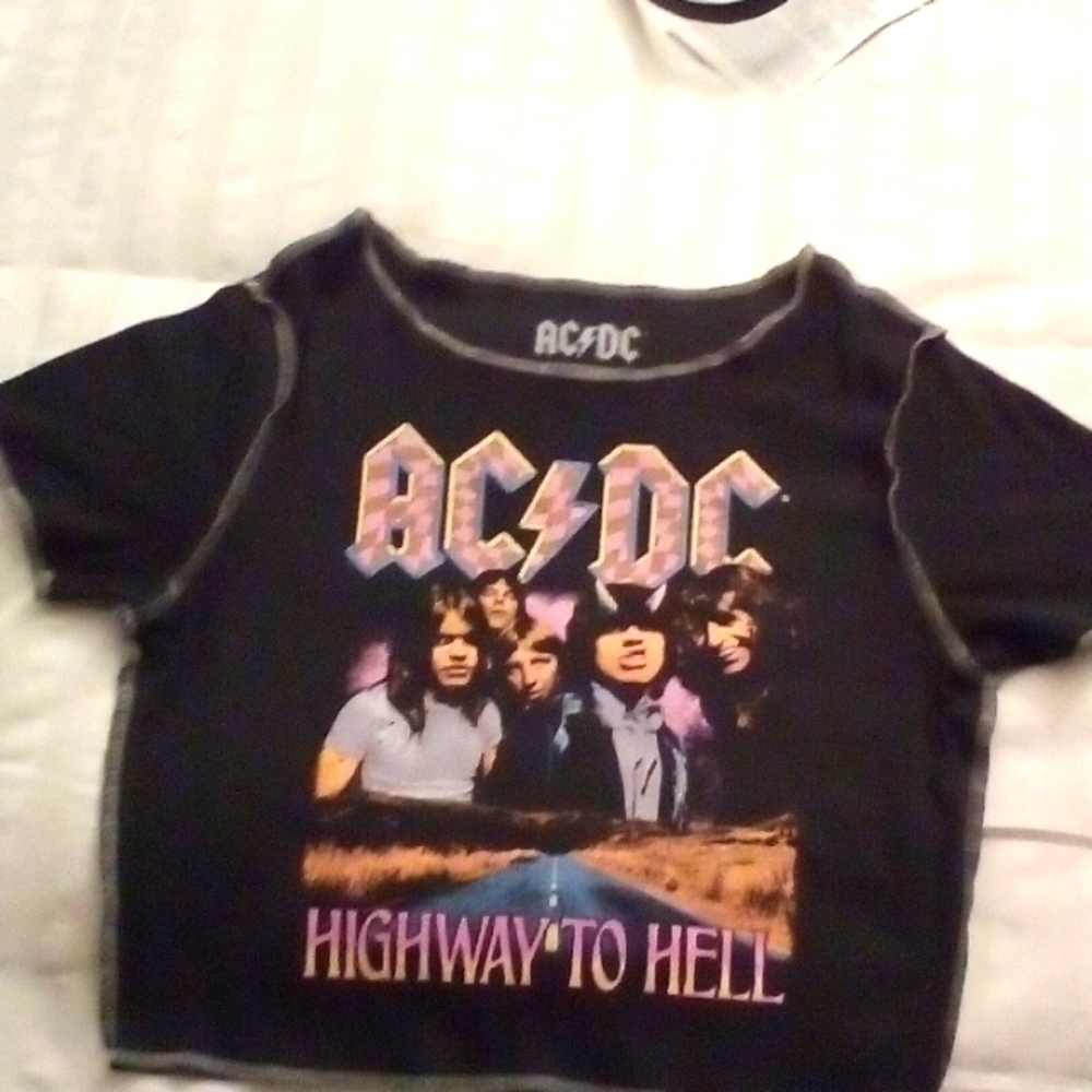 Highway to hell besides large women's t-shirt